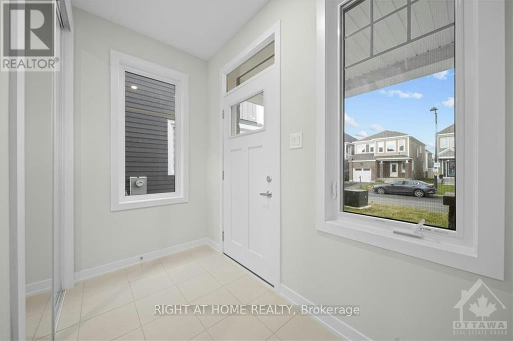 74 Hackamore Crescent, Ottawa, ON, K0A 2Z0 - 3