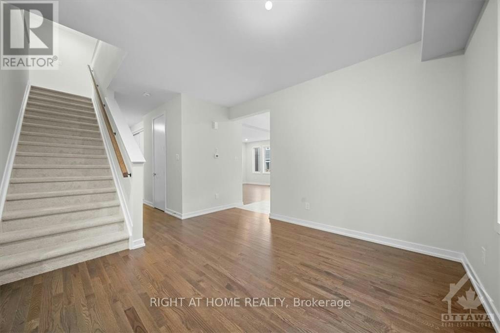 74 Hackamore Crescent, Ottawa, ON, K0A 2Z0 - 4