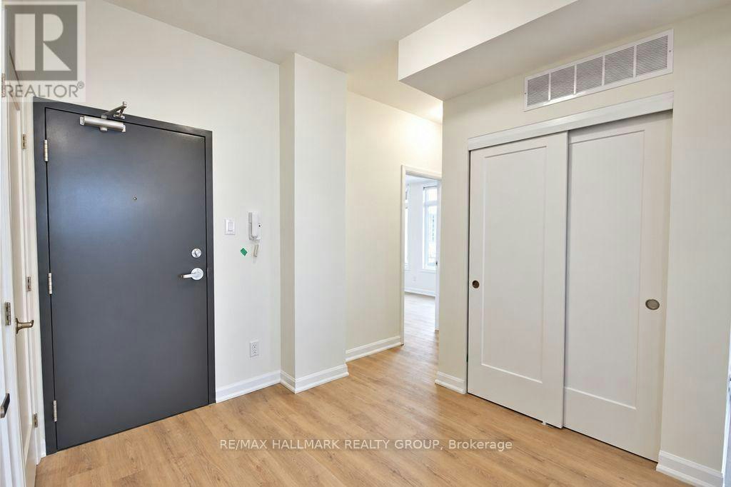 301-351 Croydon Avenue, Ottawa, ON, K2B 0A4 - 3