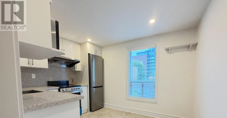 UPPER-260 Ossington Avenue, Toronto, ON, M6J 3A2 - 5