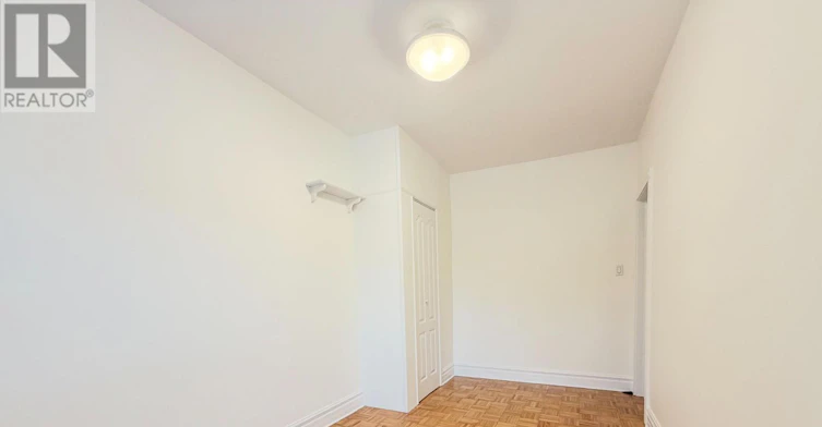 UPPER-260 Ossington Avenue, Toronto, ON, M6J 3A2 - 10