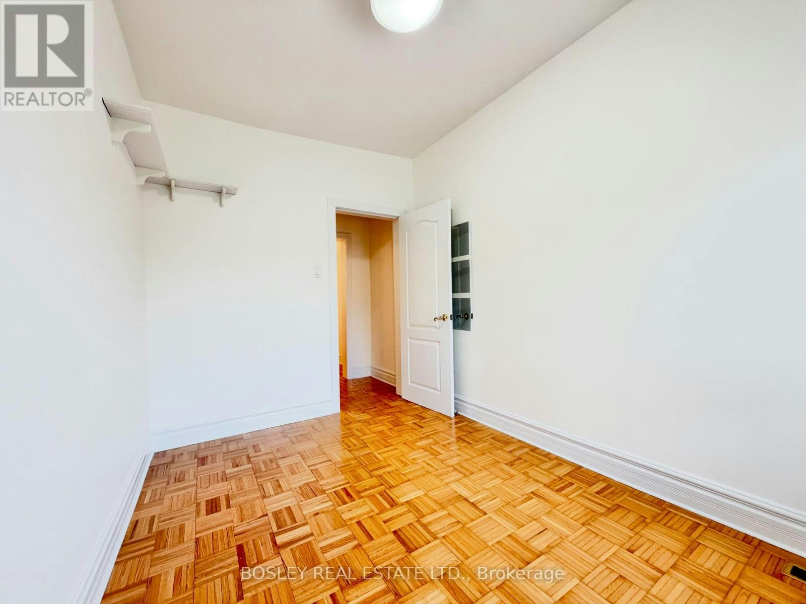 UPPER-260 Ossington Avenue, Toronto, ON, M6J 3A2 - 13