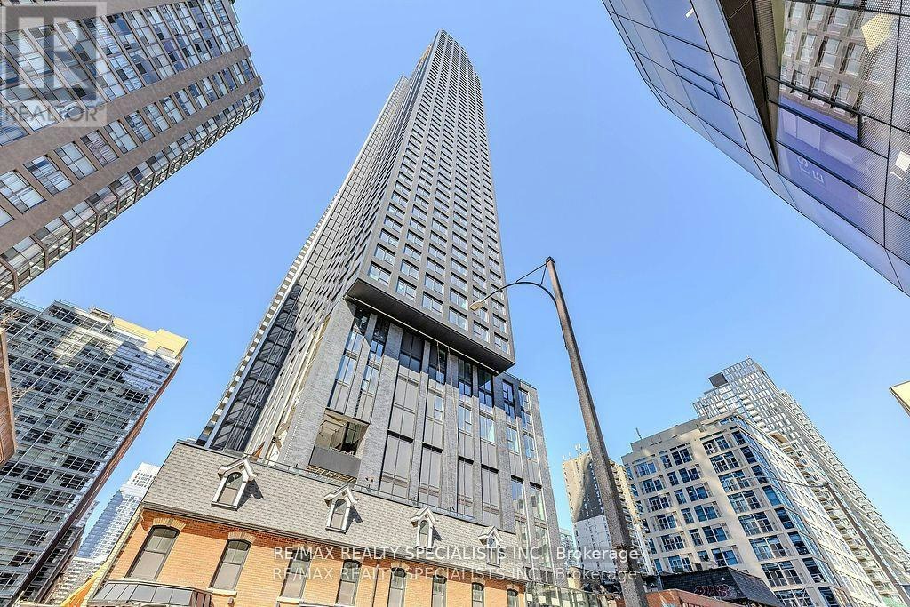 1101-8 Wellesley Street W, Toronto, ON, M4Y 0J5 - 3
