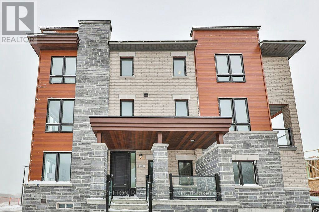 44 Dockside Way, Whitby, ON, L1N 0M6