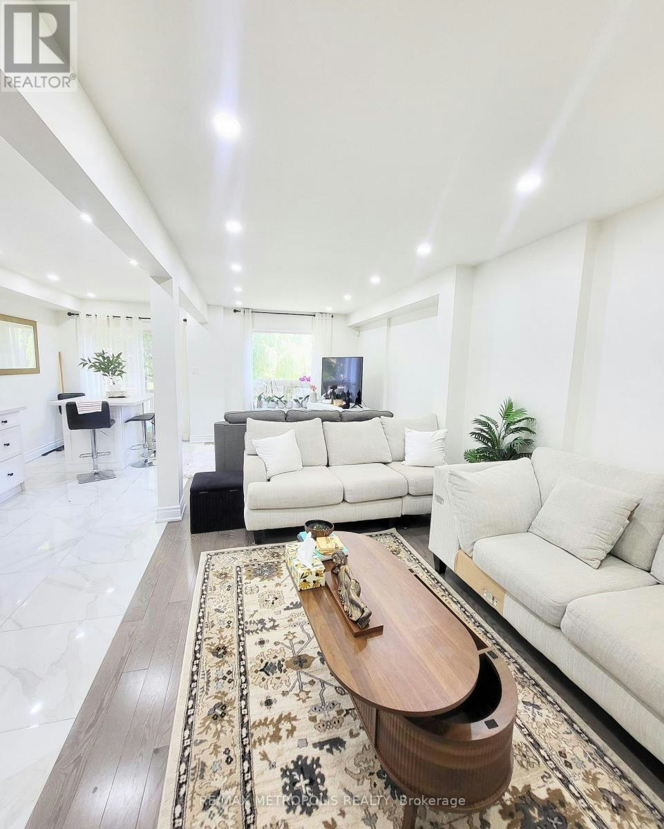 12-435 Middlefield Road, Toronto, ON, M1S 5W1 - 2
