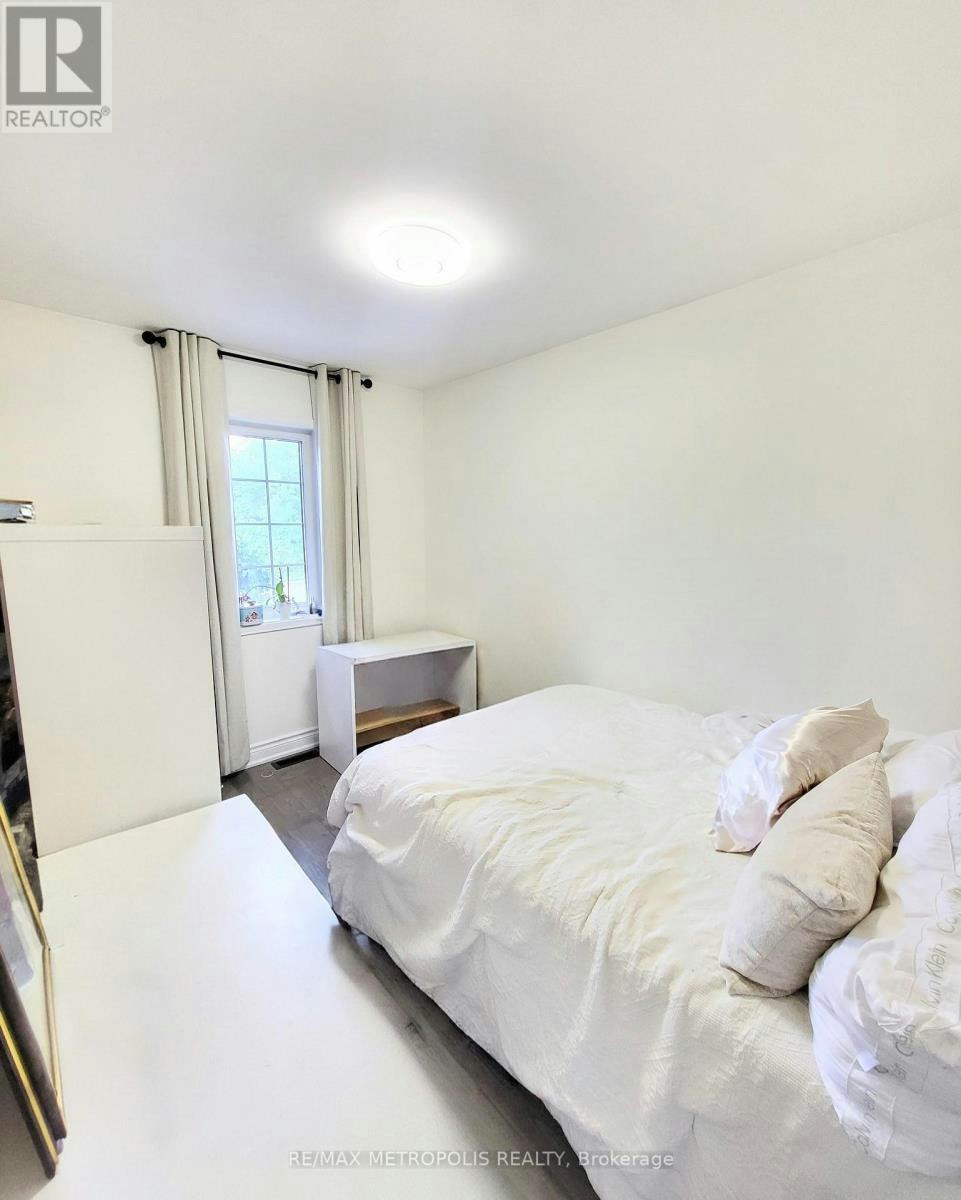 12-435 Middlefield Road, Toronto, ON, M1S 5W1 - 17