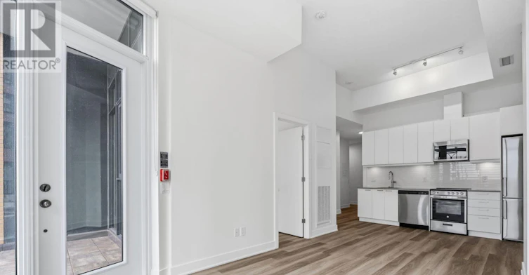 119-200 Deerfield Road, Newmarket, ON, L3Y 0G8