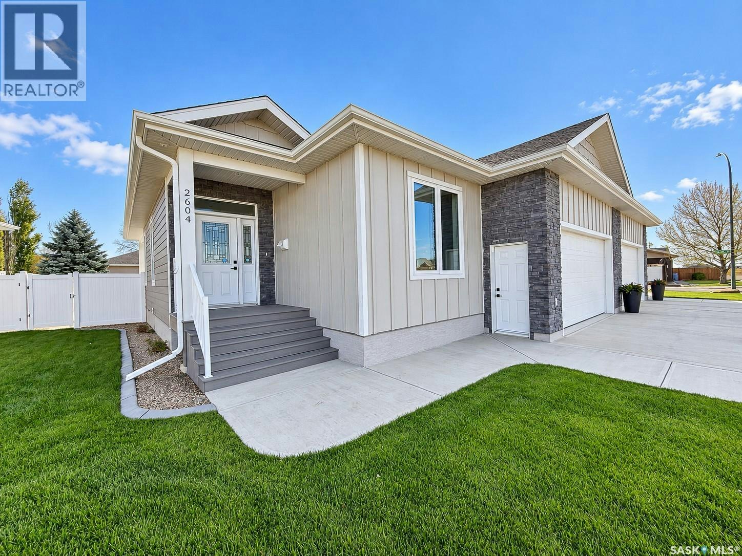 2604 Sandpiper Road, North Battleford, SK, S9A 3Z3