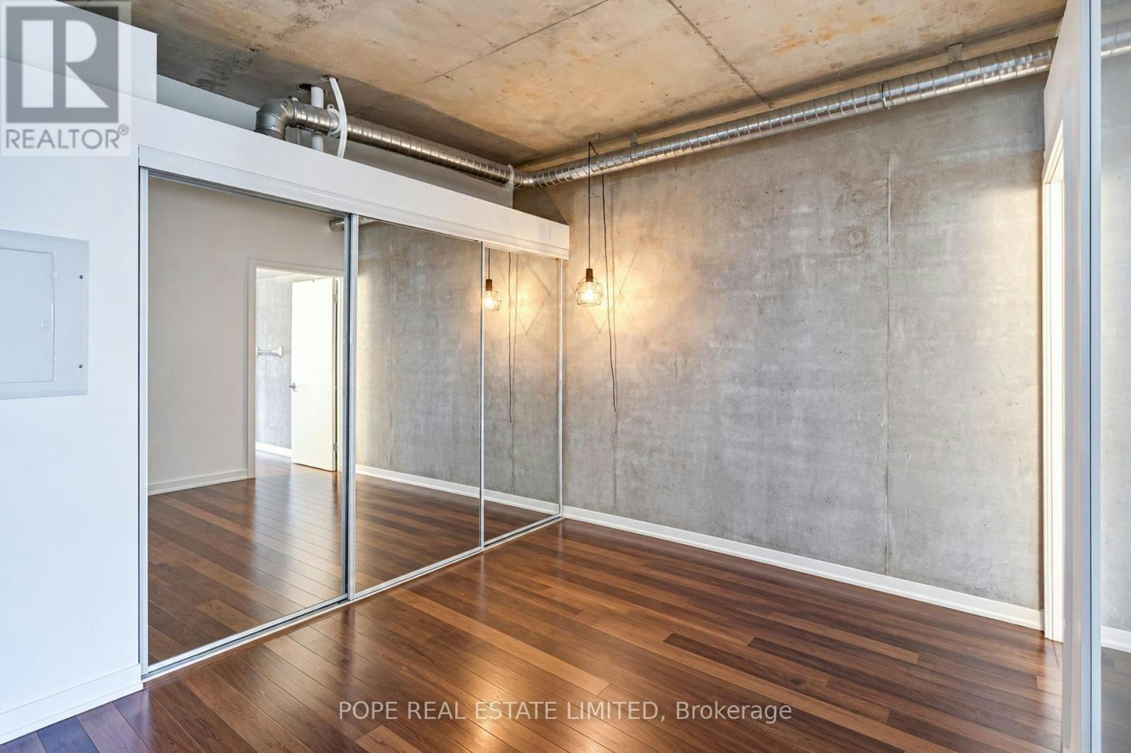 315-38 Joe Shuster Way, Toronto, ON, M6K 0A5 - 32