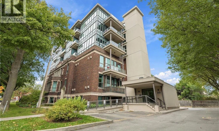 403-50 Murray Street W