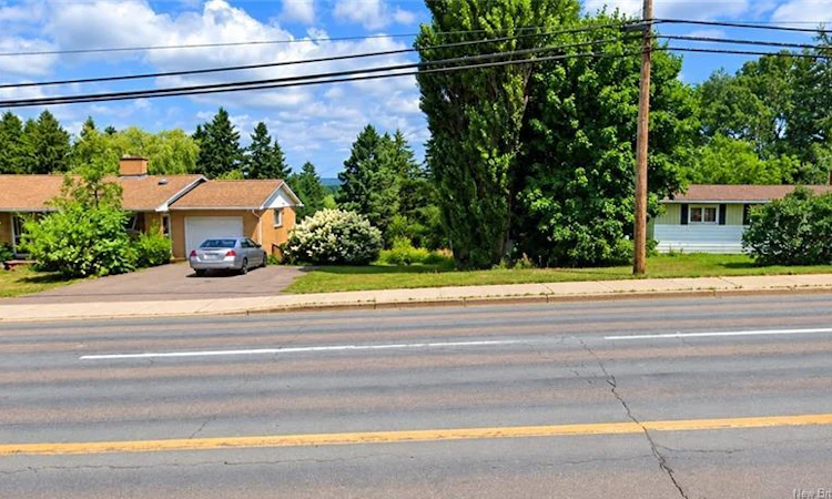 2149-2155 Mountain Road
