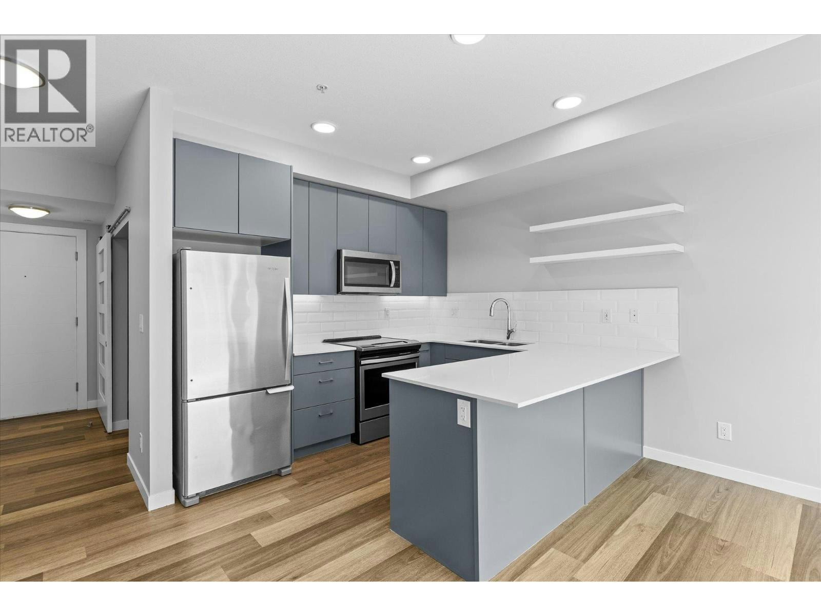 210-722 Valley Road, Kelowna, BC, V1V 0E2 - 5