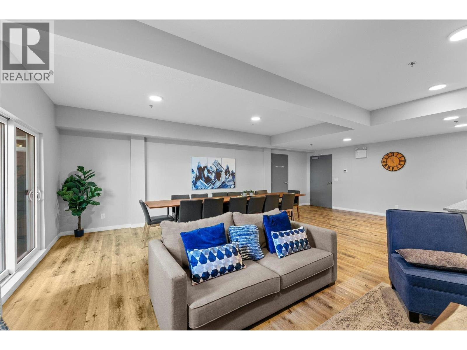 210-722 Valley Road, Kelowna, BC, V1V 0E2 - 26