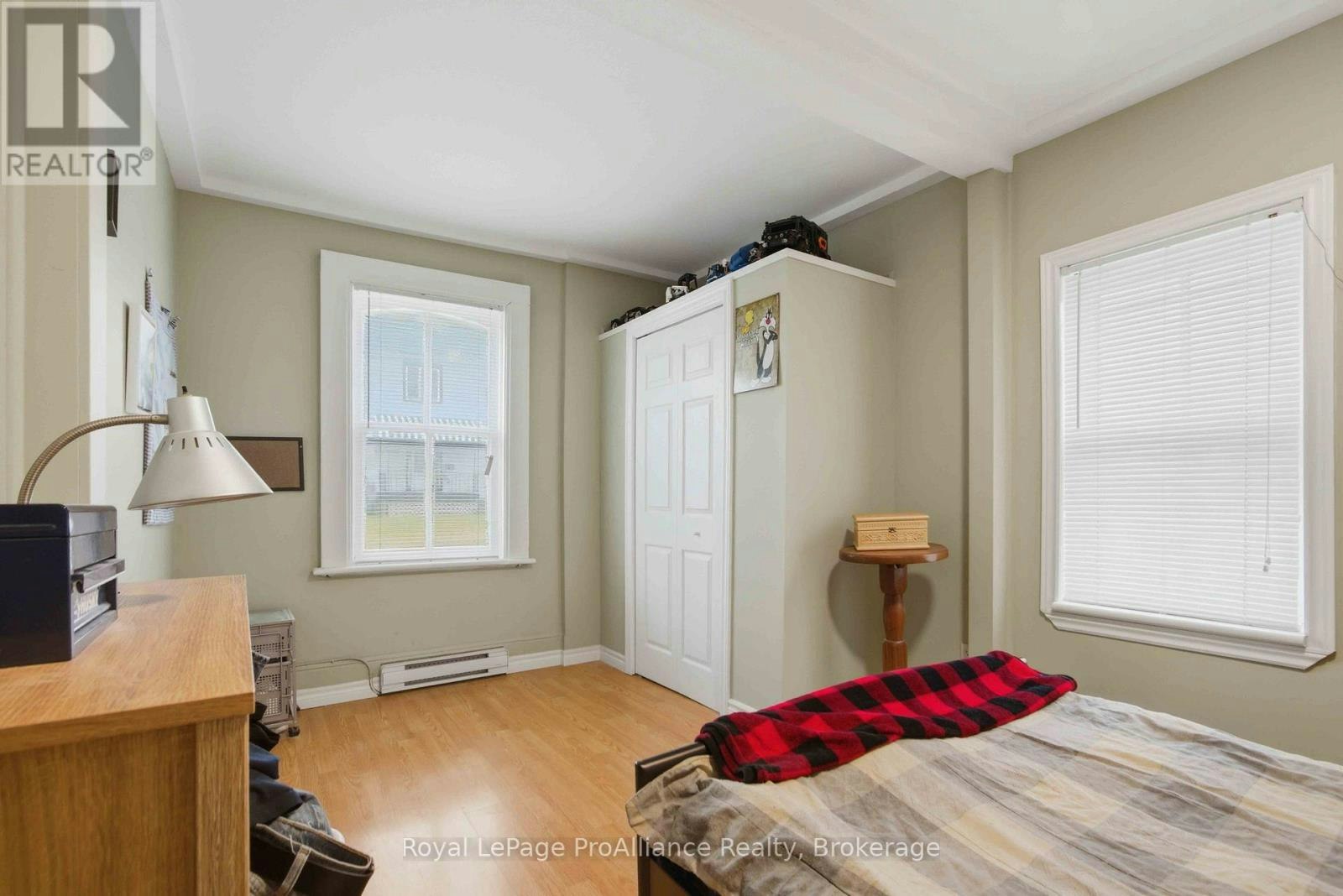12 Albert Road, Quinte West, ON, K0K 2C0 - 12