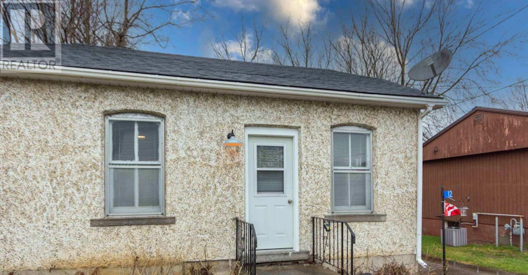 12 Albert Road, Quinte West, ON, K0K 2C0 - 2