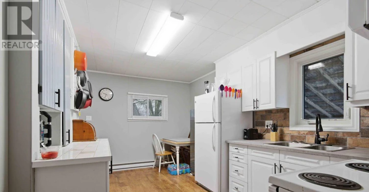 12 Albert Road, Quinte West, ON, K0K 2C0 - 7