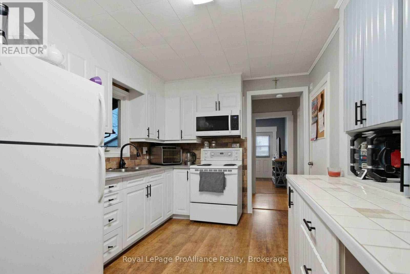 12 Albert Road, Quinte West, ON, K0K 2C0 - 10