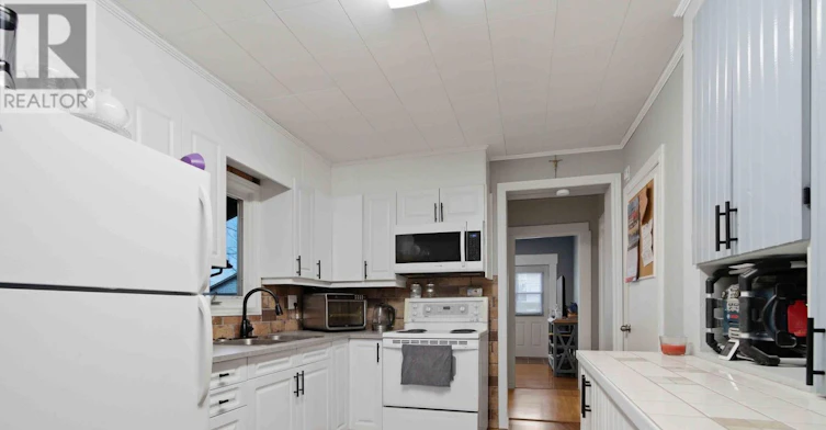 12 Albert Road, Quinte West, ON, K0K 2C0 - 10