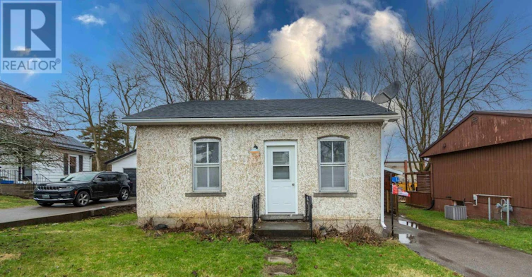 12 Albert Road, Quinte West, ON, K0K 2C0 - 3