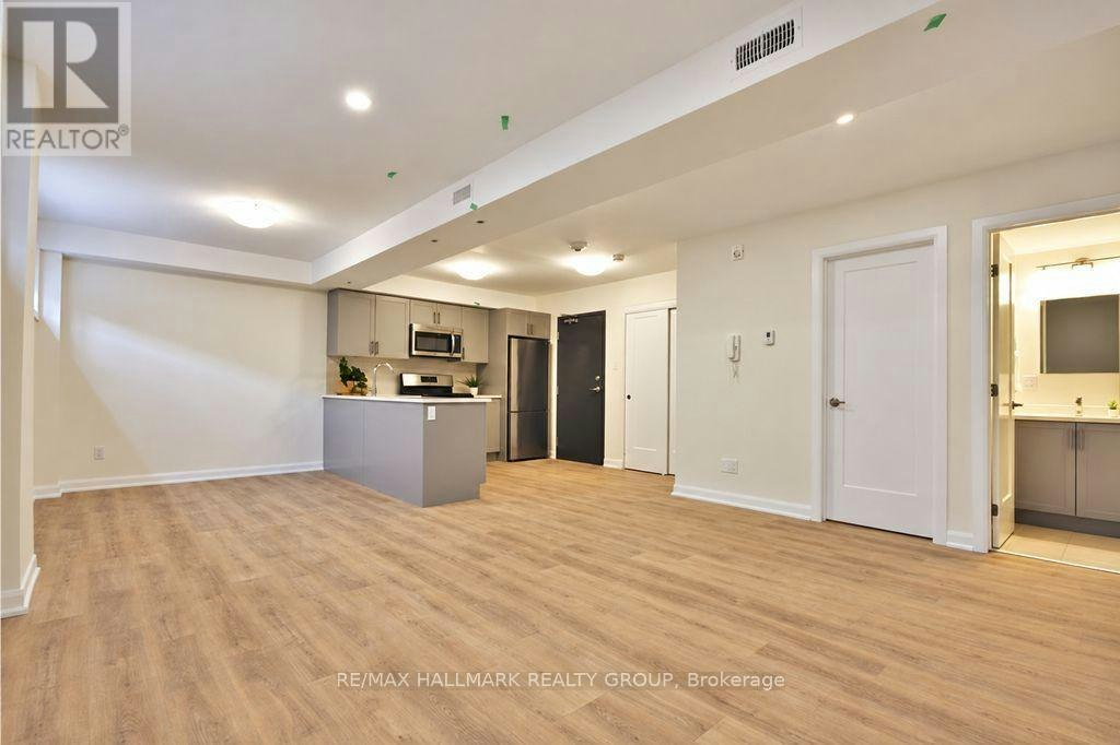 001-351 Croydon Avenue, Ottawa, ON, K2B 0A4 - 5