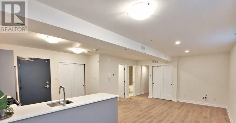 001-351 Croydon Avenue, Ottawa, ON, K2B 0A4 - 6