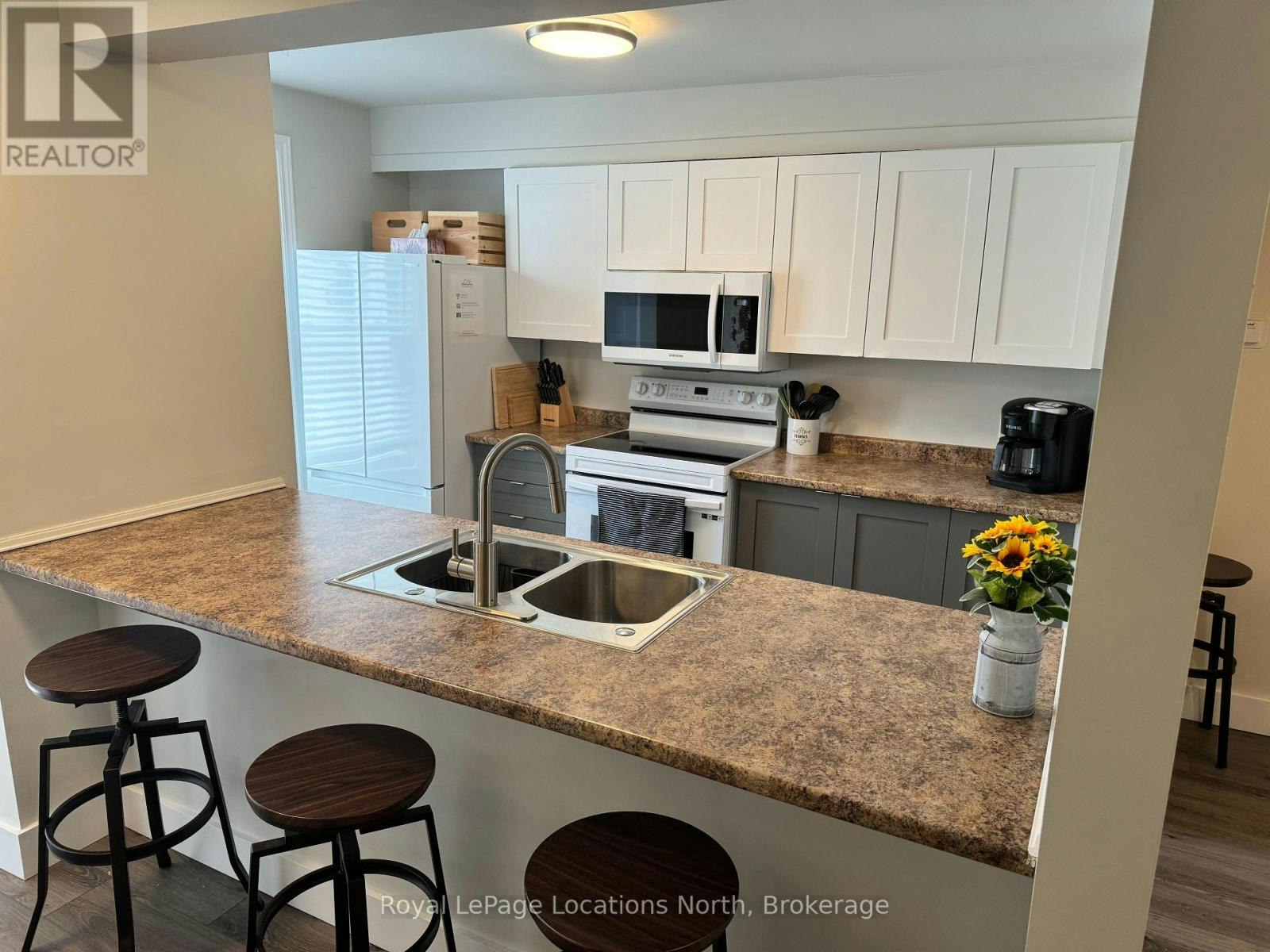 17-127 Alfred Street W, Blue Mountains, ON, N0H 2P0 - 2