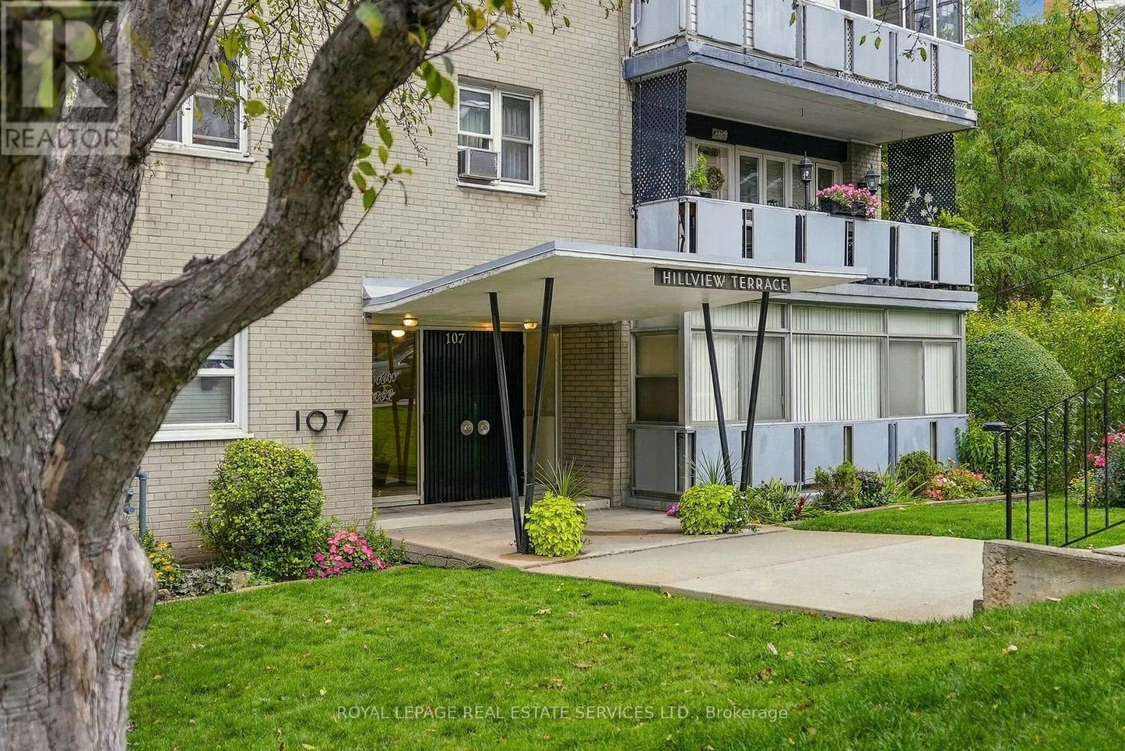 208-107 St. Joseph's Drive, Hamilton, ON, L8N 2G1