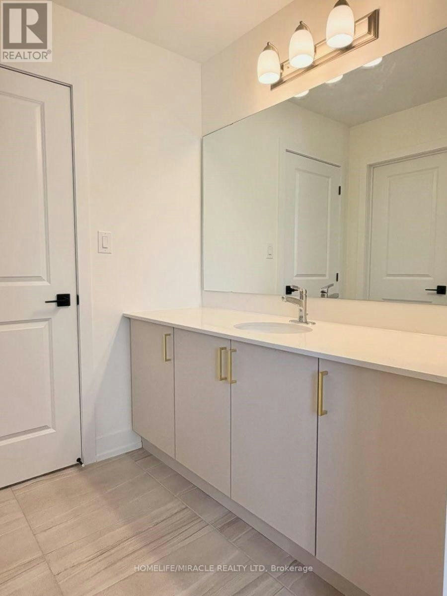 64 Dusenbury Drive, Loyalist, ON, K0H 2H0 - 16