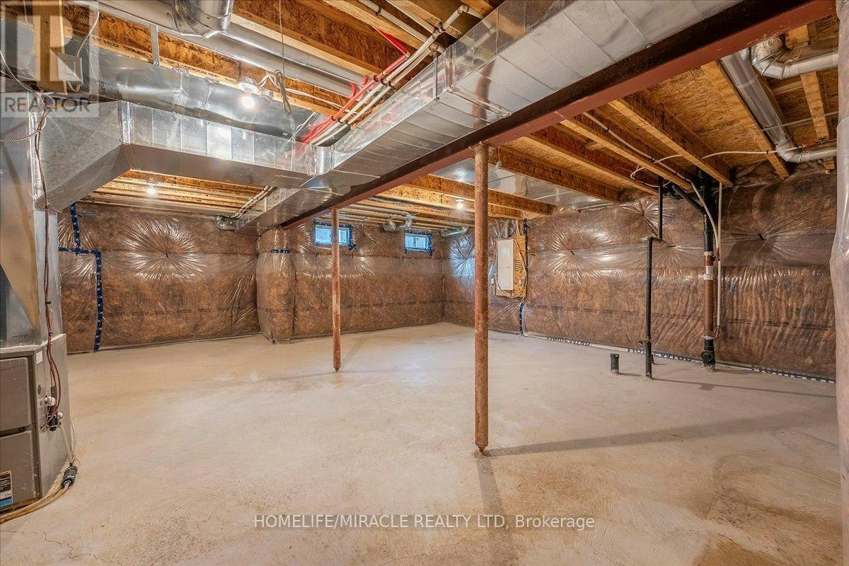 35 Santos Drive, Cayuga, ON, N3W 0H2 - 32