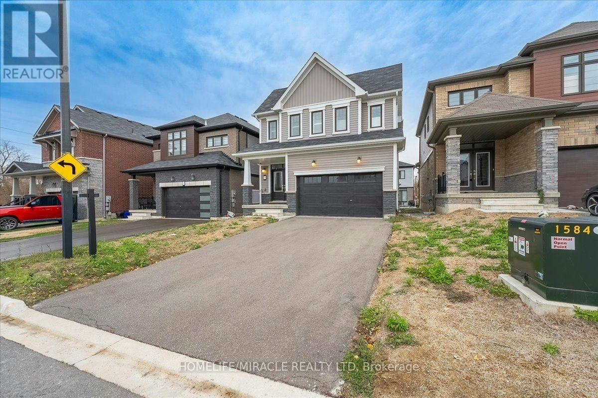 35 Santos Drive, Cayuga, ON, N3W 0H2 - 2