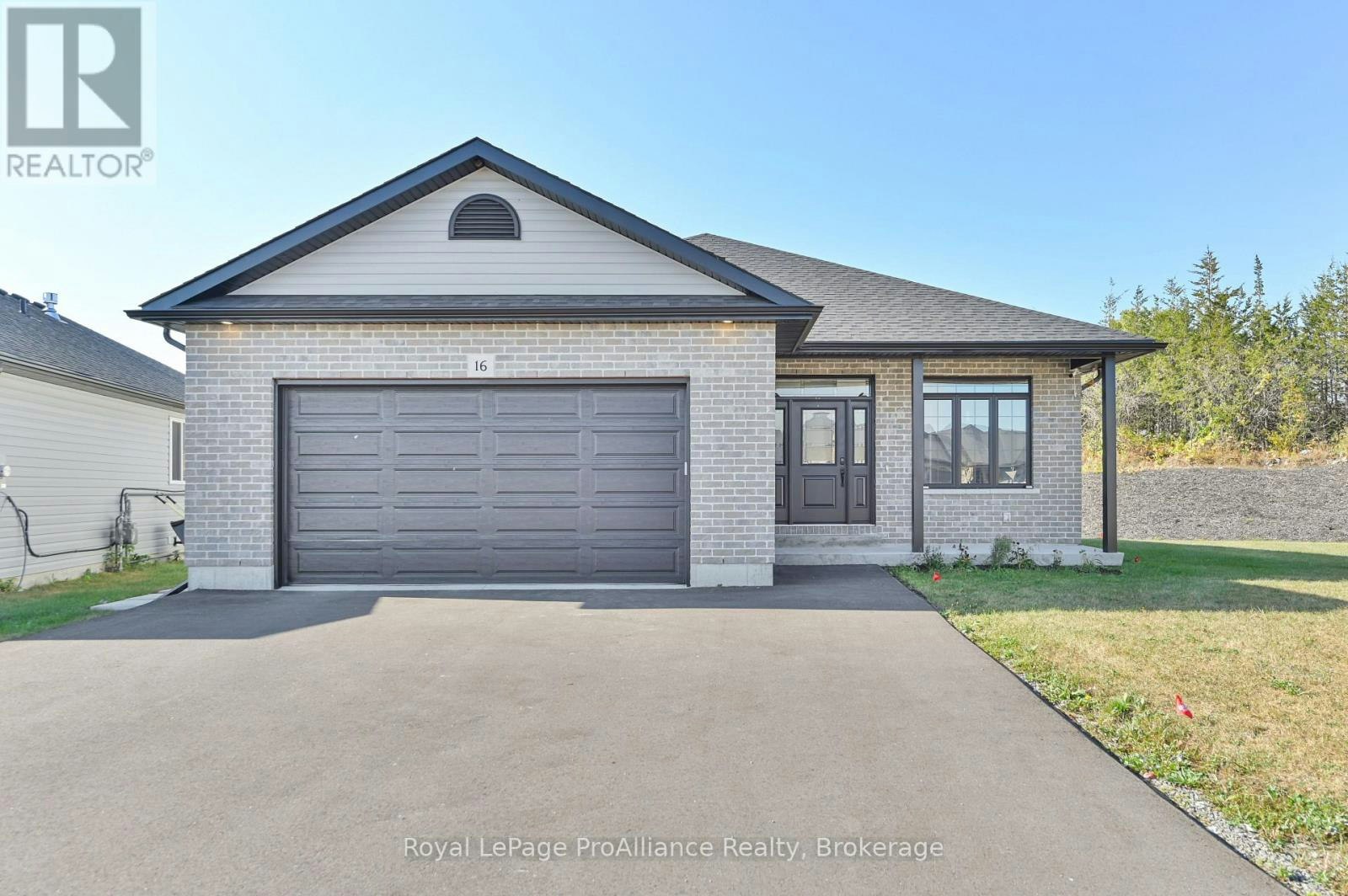 16 Lehtinen Crescent, Belleville, ON, K8P 0H4 - 2