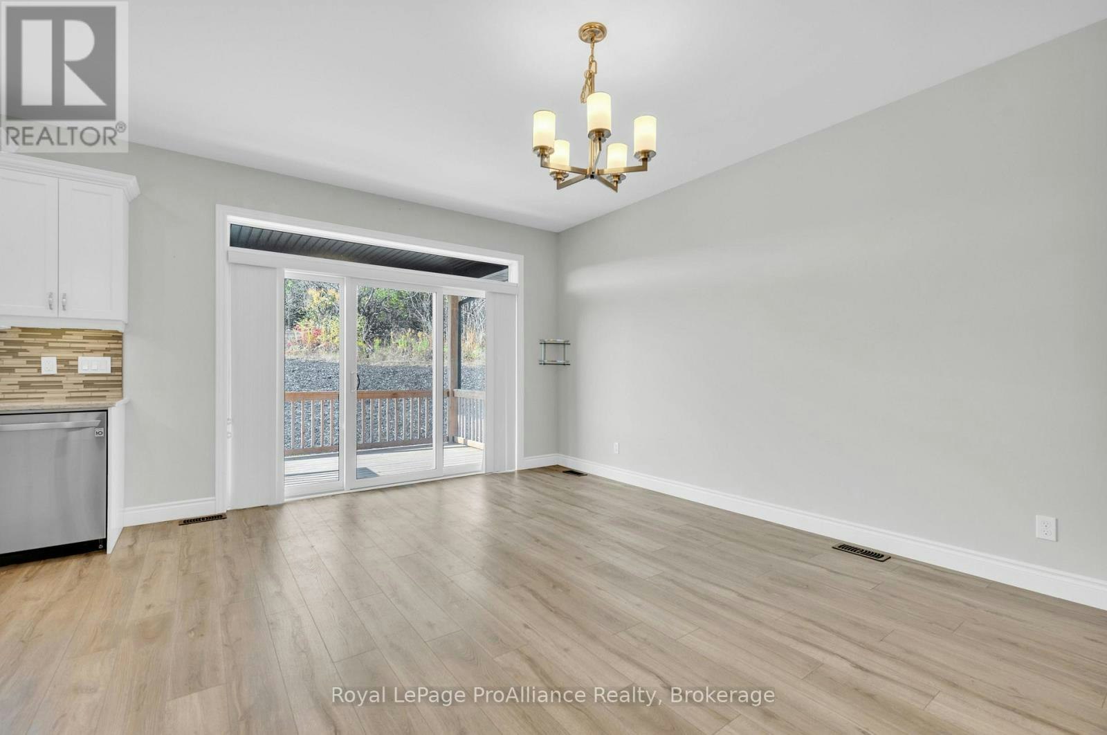 16 Lehtinen Crescent, Belleville, ON, K8P 0H4 - 10