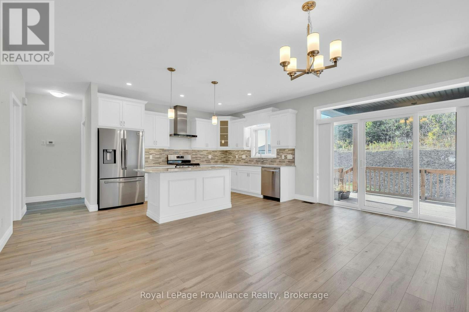 16 Lehtinen Crescent, Belleville, ON, K8P 0H4 - 7