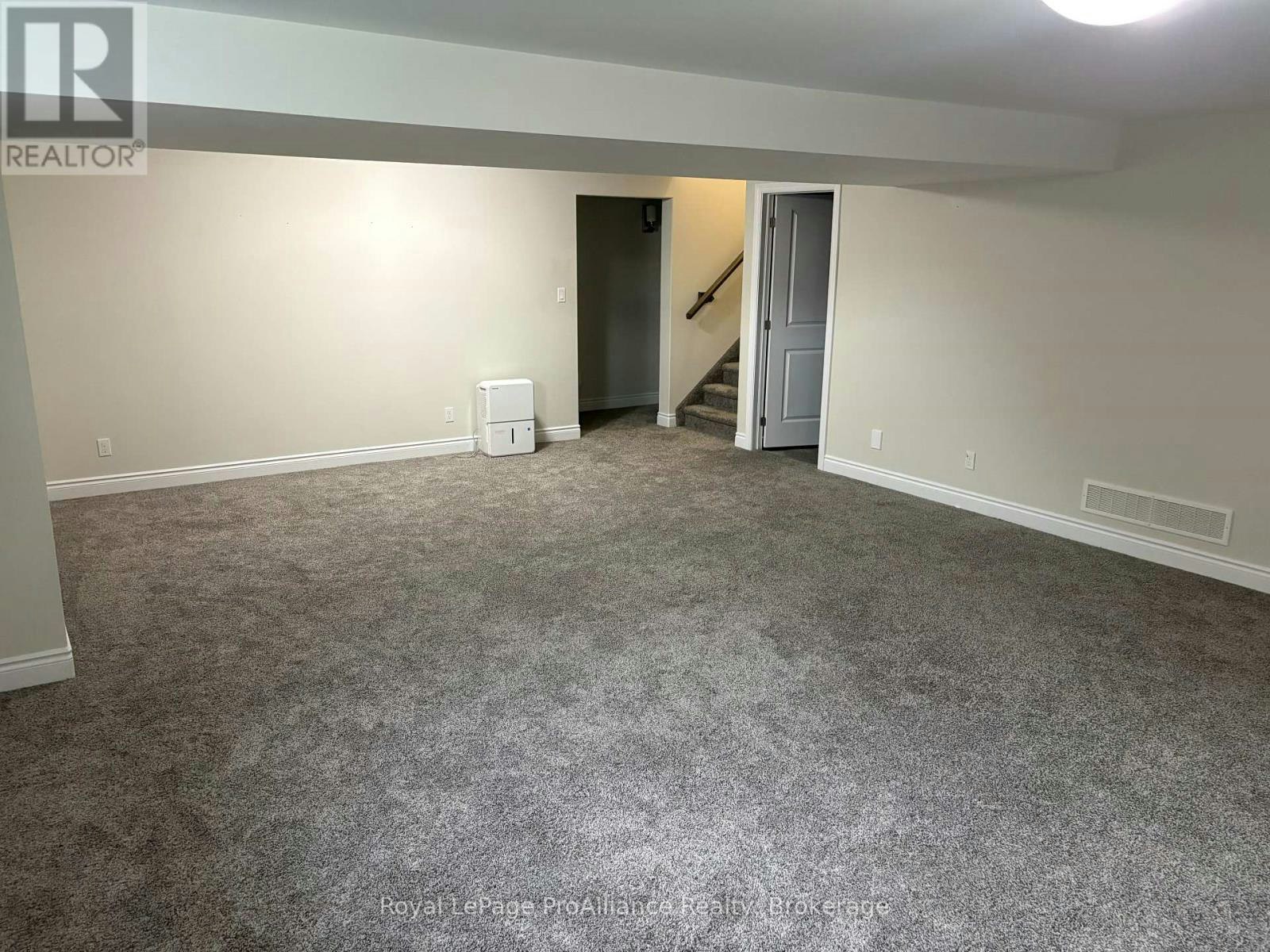16 Lehtinen Crescent, Belleville, ON, K8P 0H4 - 18