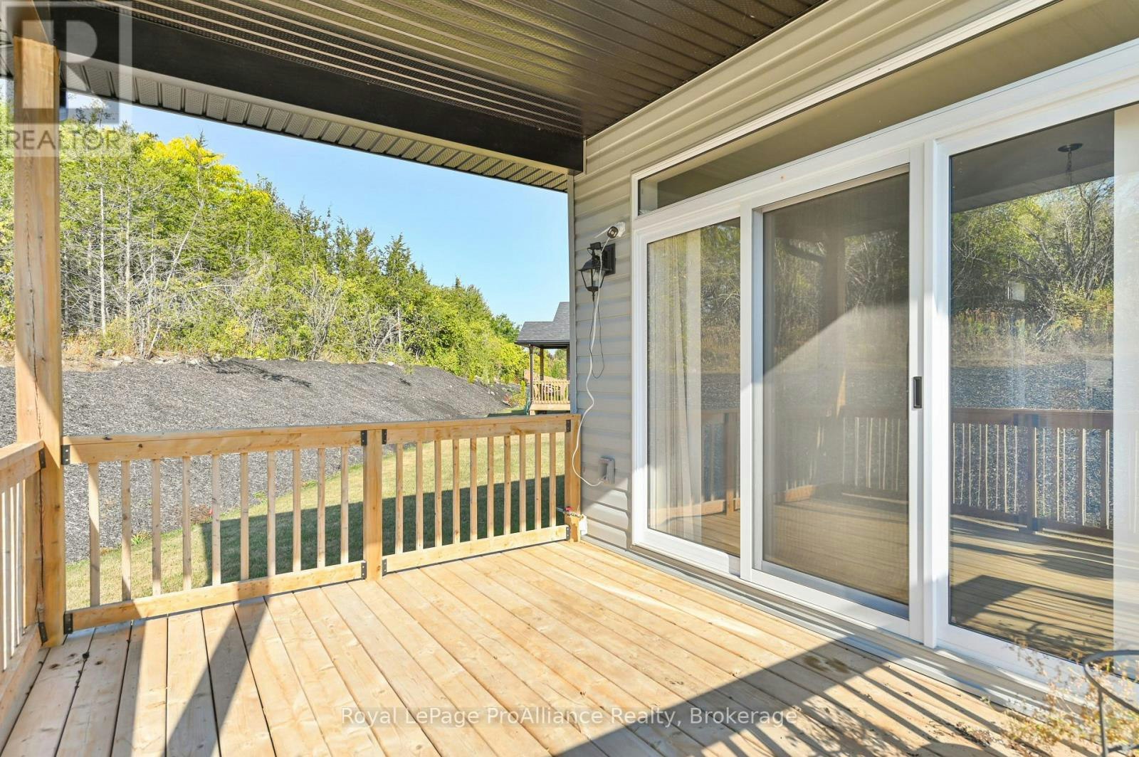 16 Lehtinen Crescent, Belleville, ON, K8P 0H4 - 23