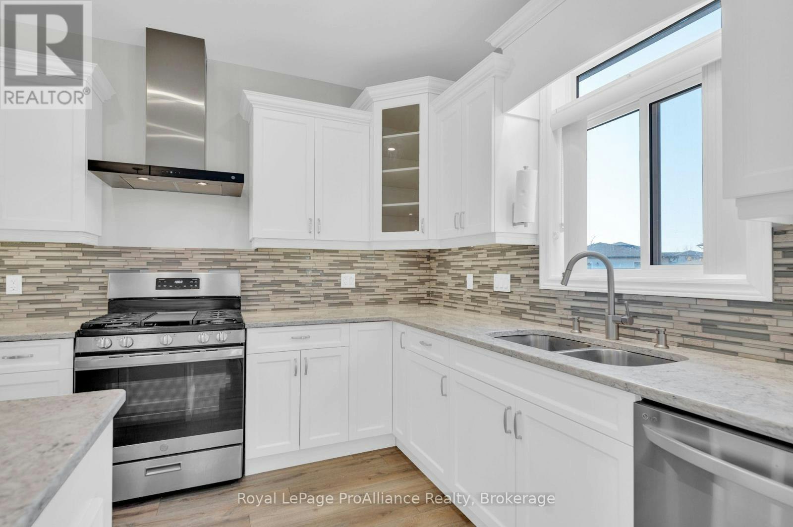 16 Lehtinen Crescent, Belleville, ON, K8P 0H4 - 9