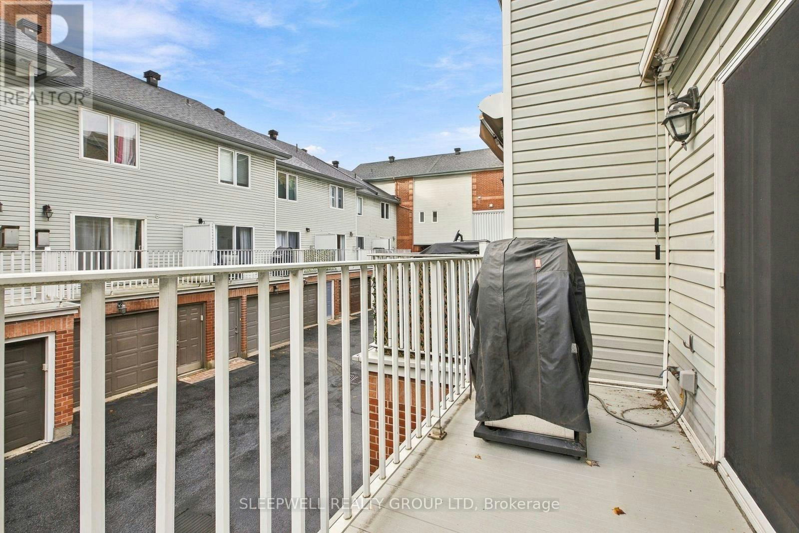 12 Maclean Street, Ottawa, ON, K1S 3E9 - 12