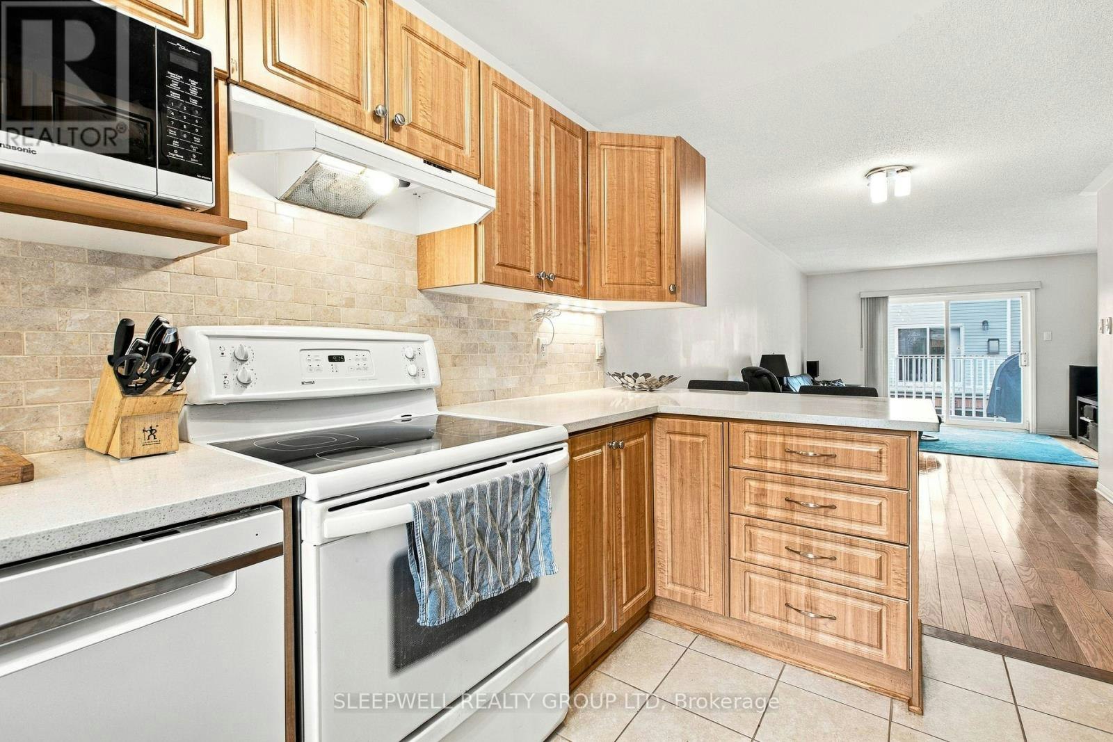 12 Maclean Street, Ottawa, ON, K1S 3E9 - 5