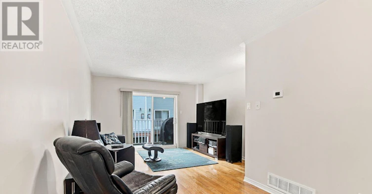 12 Maclean Street, Ottawa, ON, K1S 3E9 - 9