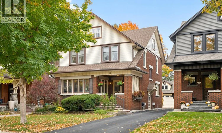 62 Heins Avenue