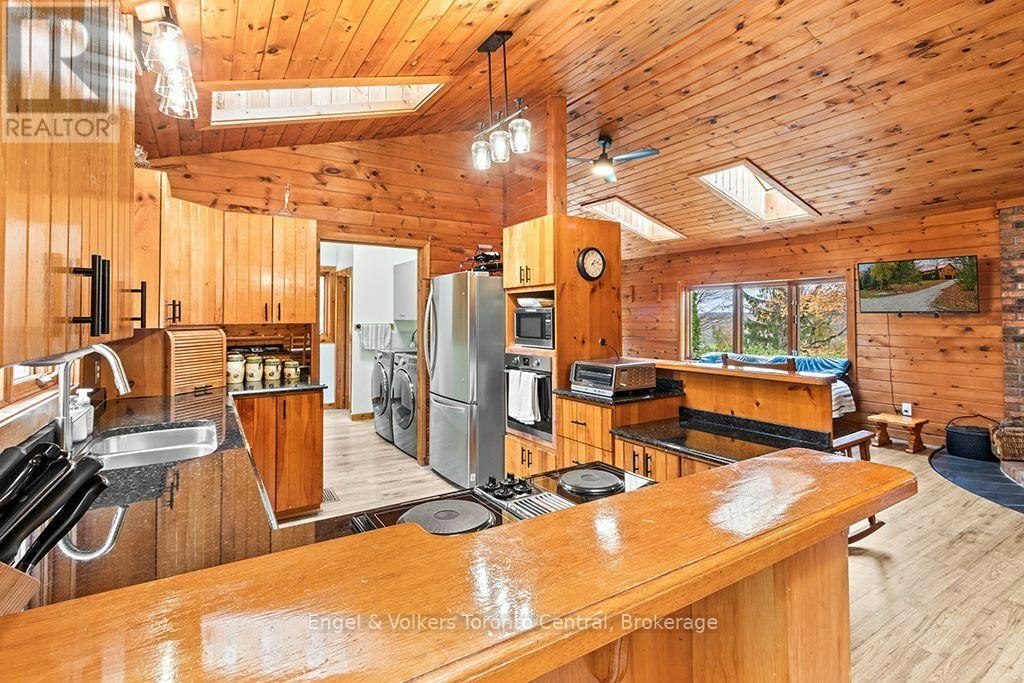 569263 Sideroad 6 Road, Blue Mountains, ON, N0H 2E0 - 12