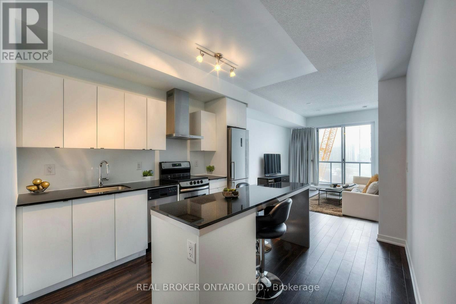 1809-51 Liberty Street EAST, Toronto, ON, M6K 3P8 - 8