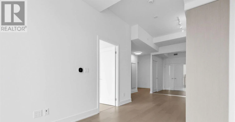 705-8 Manor Road W, Toronto, ON, M4S 0E6 - 9