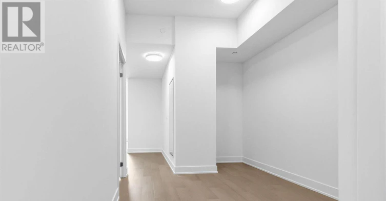 705-8 Manor Road W, Toronto, ON, M4S 0E6 - 5
