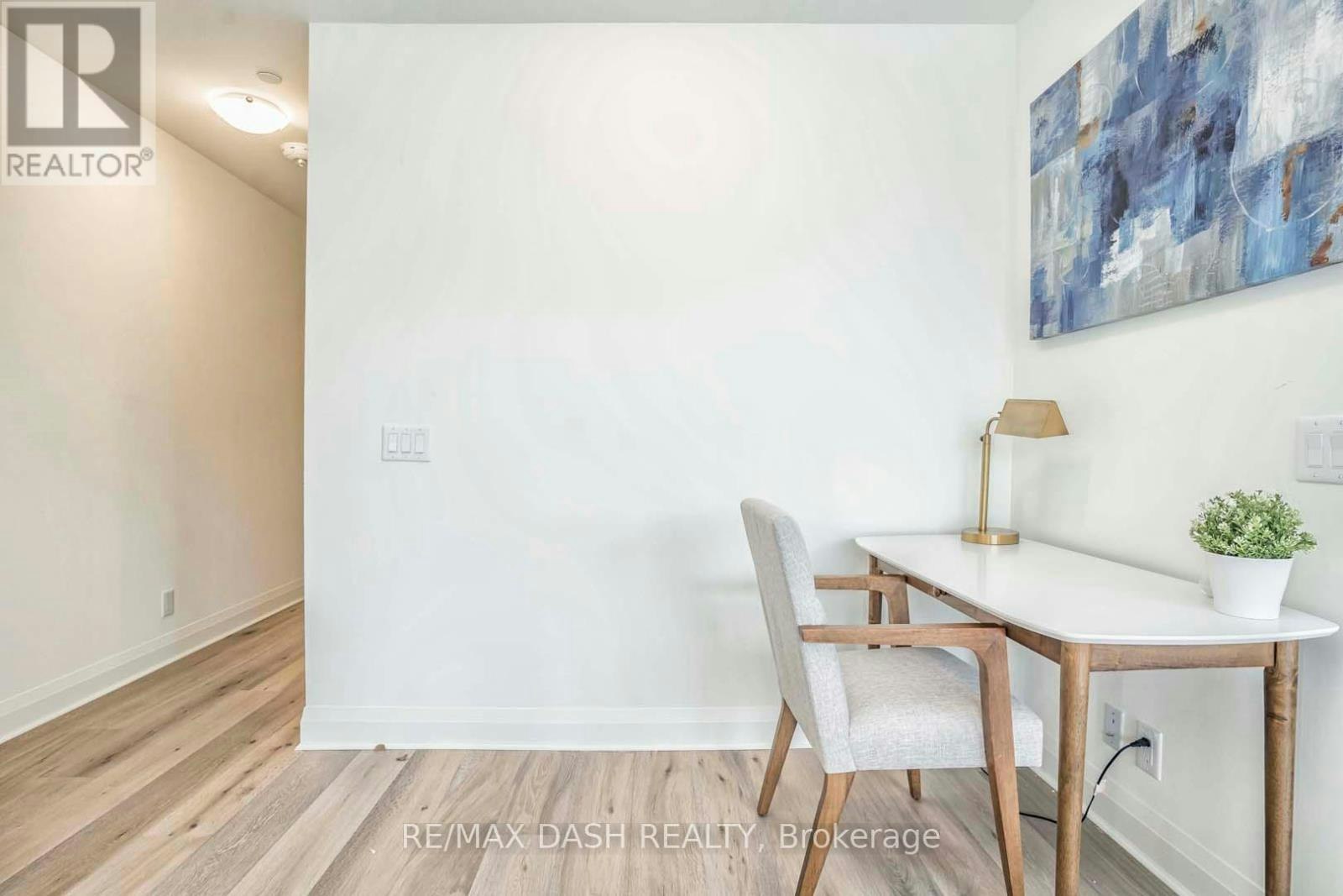 205-151 Avenue Road, Toronto, ON, M5R 2H7 - 23
