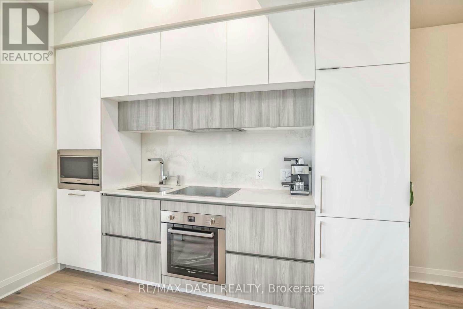 205-151 Avenue Road, Toronto, ON, M5R 2H7 - 19