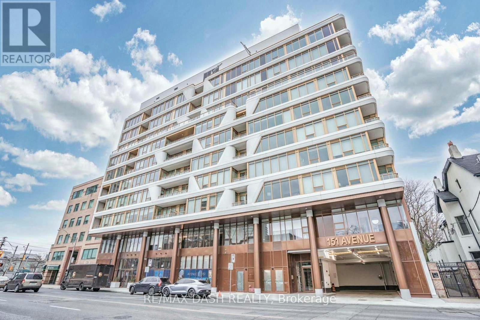 205-151 Avenue Road, Toronto, ON, M5R 2H7 - 2