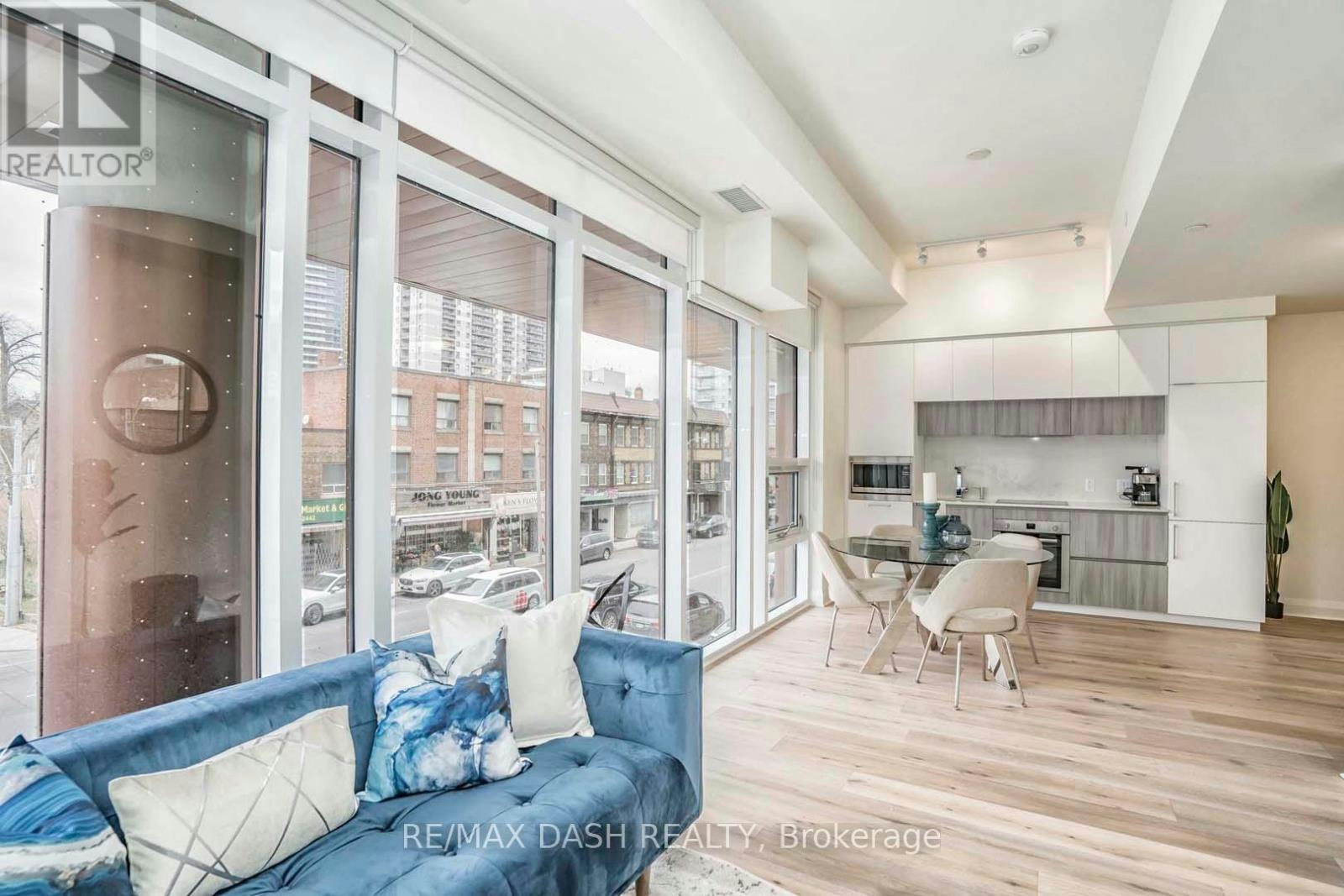 205-151 Avenue Road, Toronto, ON, M5R 2H7 - 15