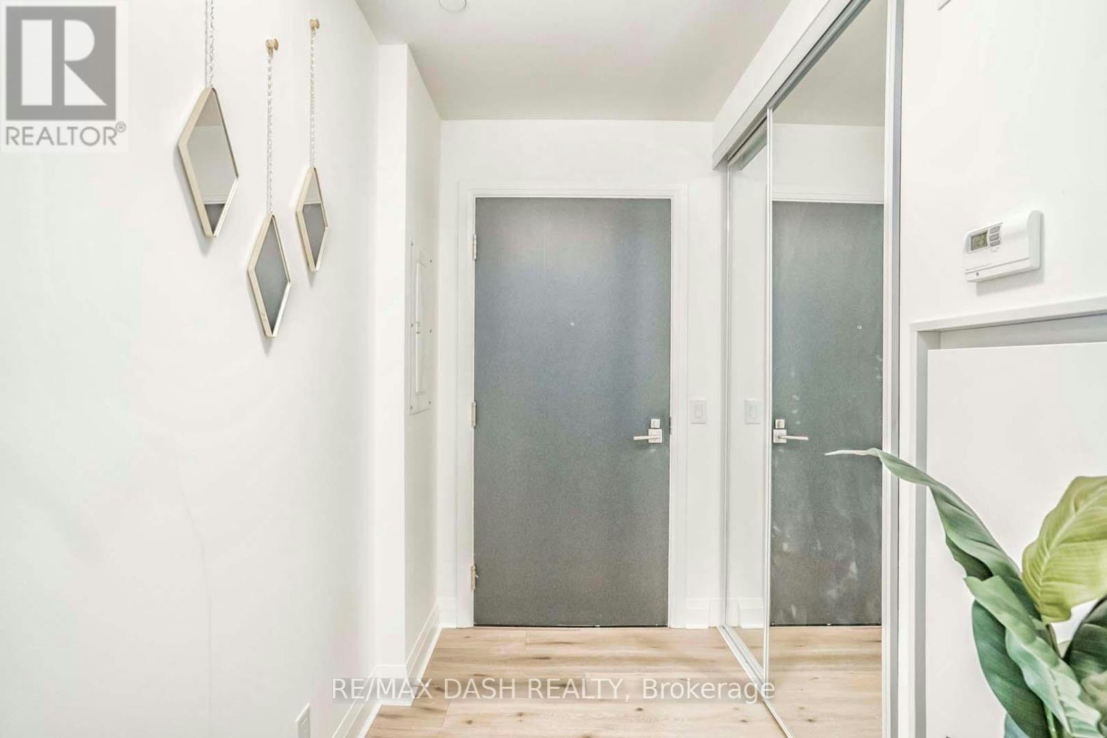 205-151 Avenue Road, Toronto, ON, M5R 2H7 - 5