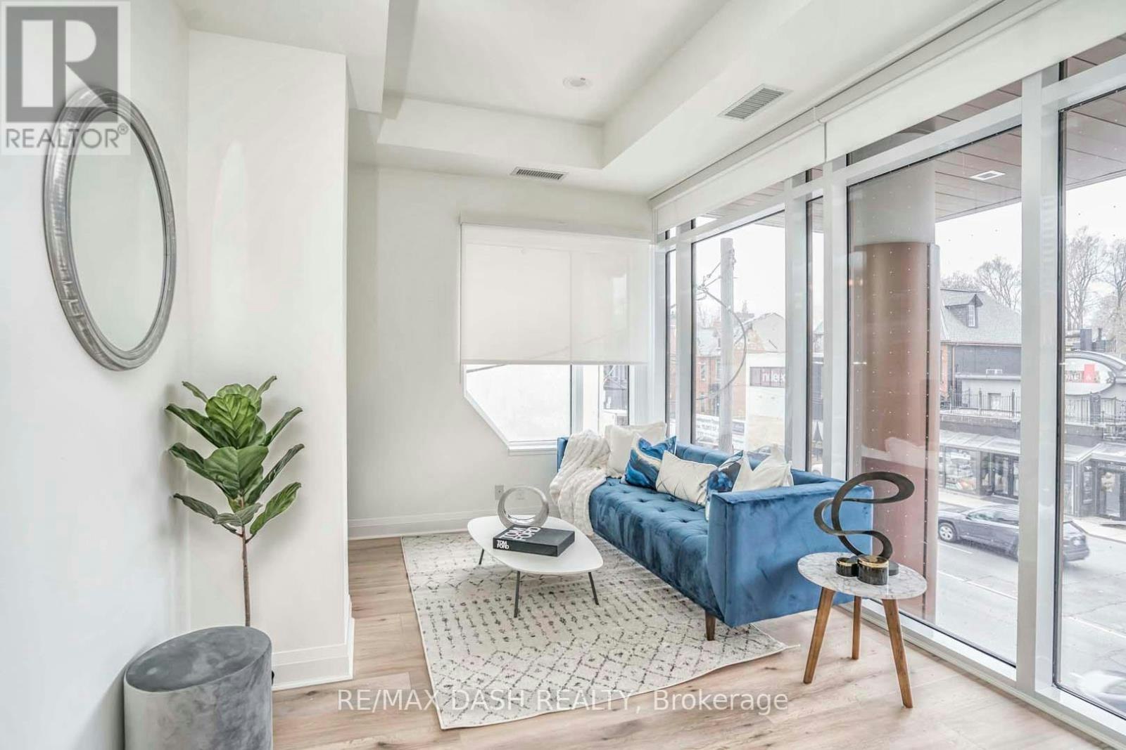 205-151 Avenue Road, Toronto, ON, M5R 2H7 - 8